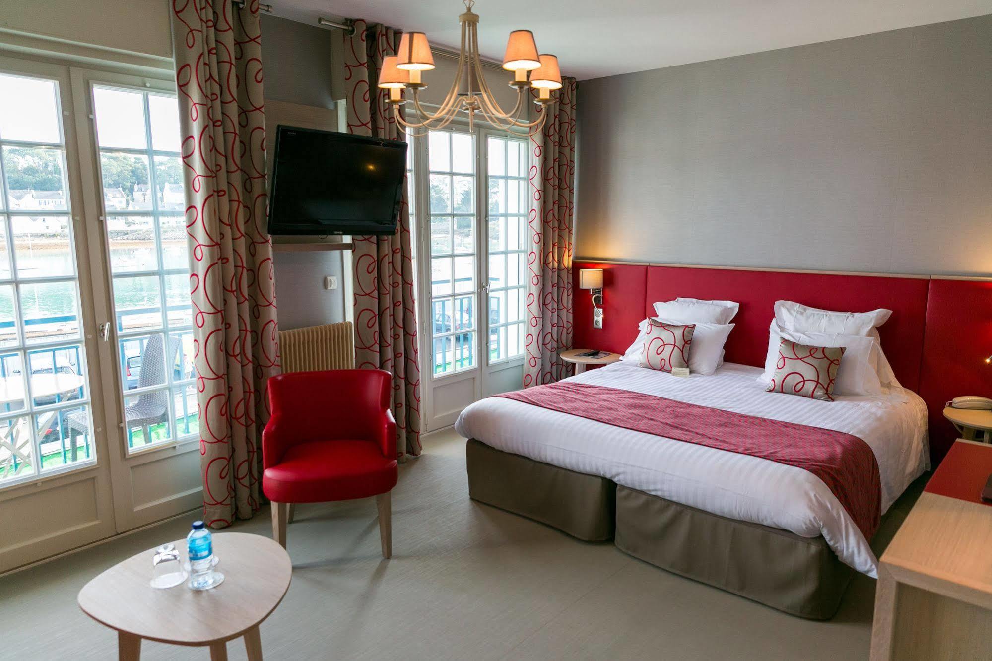 Le Goyen Hotel Audierne Kültér fotó